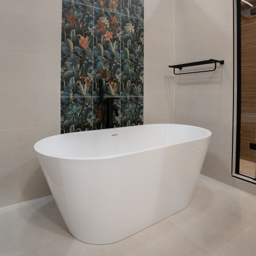 Voda Design Dublin 1500mm Freestanding Double Ended Bath White Waste